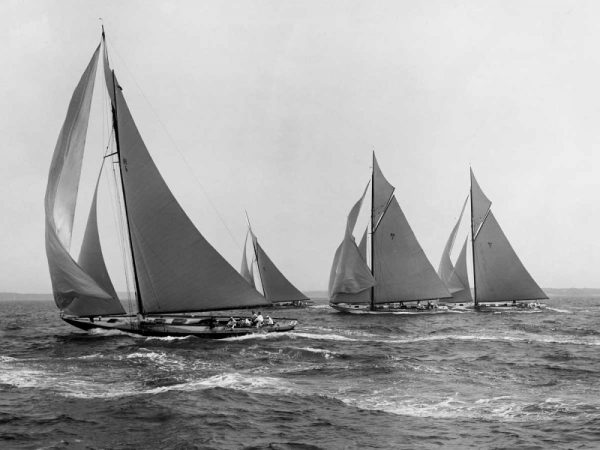 Sloops at Sail 1915