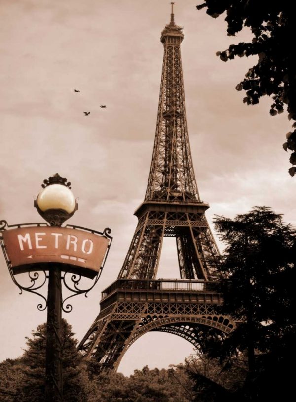 Tour Eiffel Metro