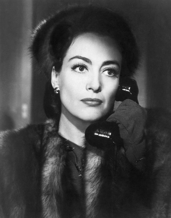 Joan Crawford 1945 Mildred Pierce