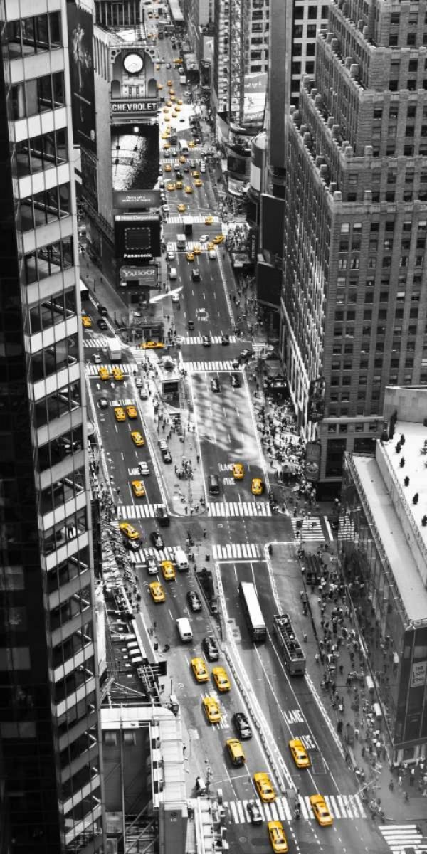 Yellow taxi in Times Square, NYC