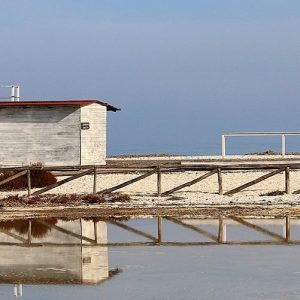 Stintino-sea-salt-flats-wooden-houses-VI